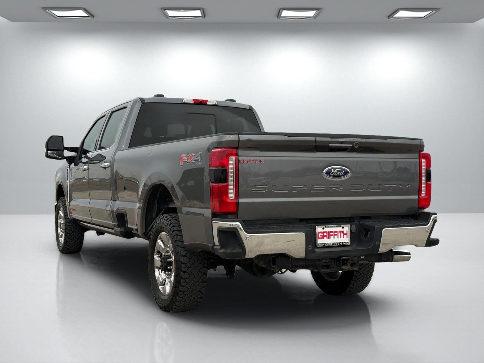 2024 Ford Super Duty F-350 SRW LARIAT