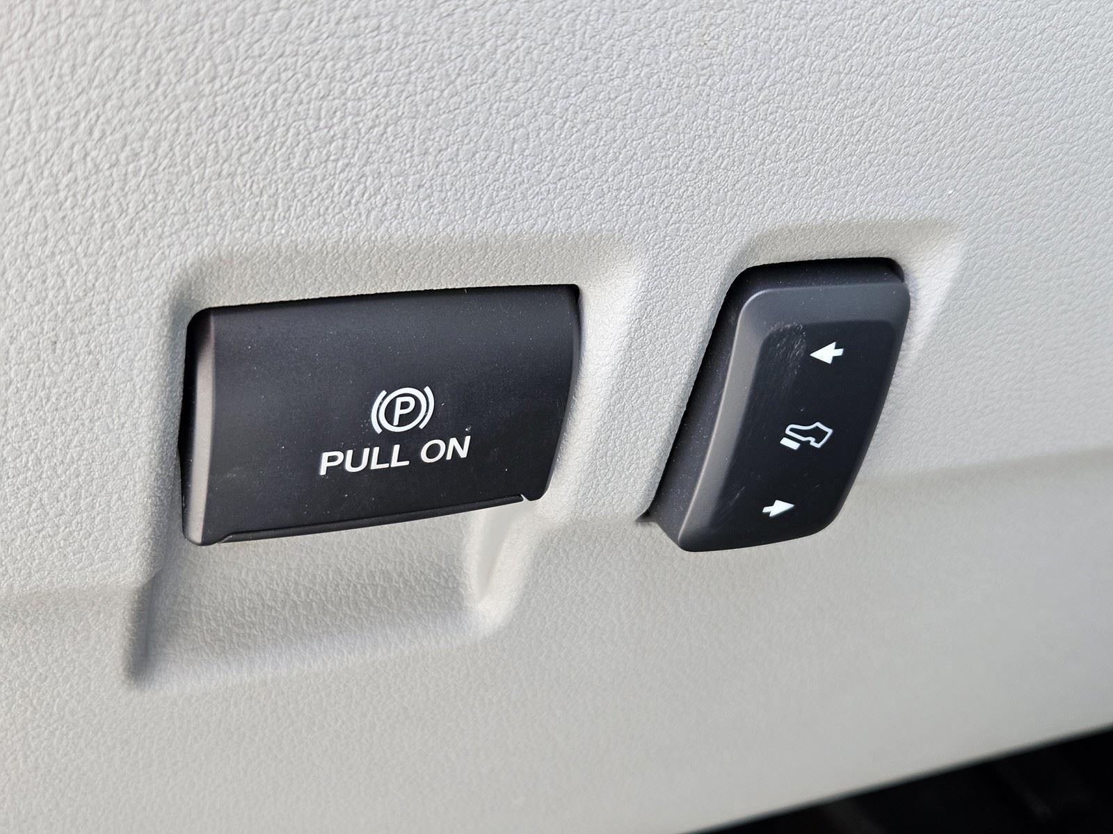 2024 Ford Super Duty F-350 SRW Limited