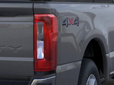 2026 Ford Super Duty F-350 SRW XL 4WD Crew Cab 6.75' Box