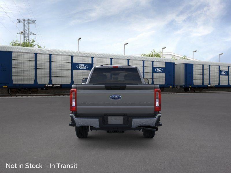 2026 Ford Super Duty F-350 SRW XL 4WD Crew Cab 6.75' Box