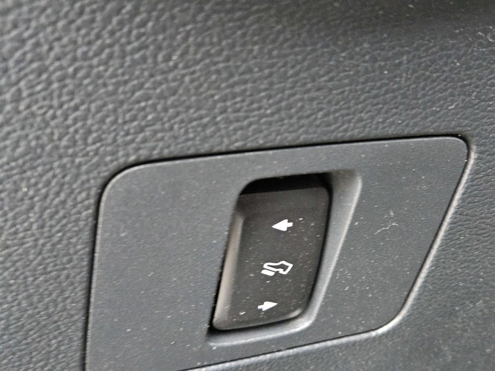 2022 Ford Super Duty F-350 SRW LARIAT