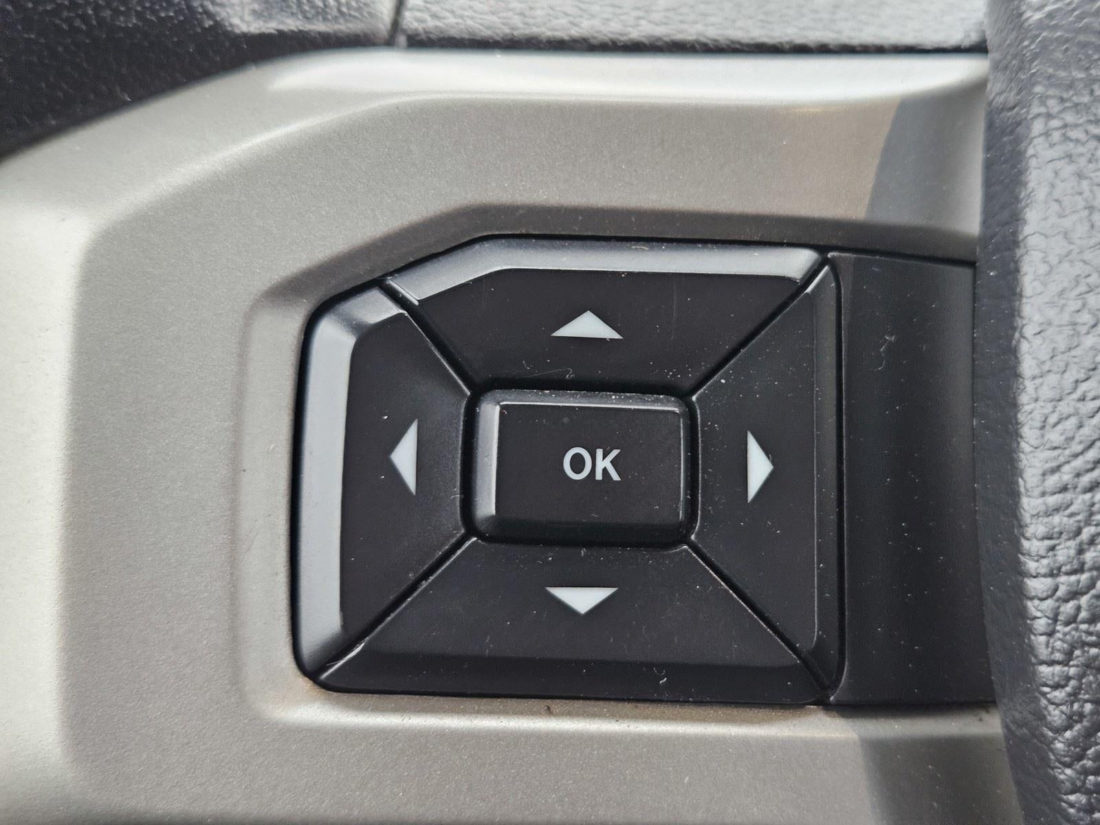 2022 Ford Super Duty F-350 SRW LARIAT