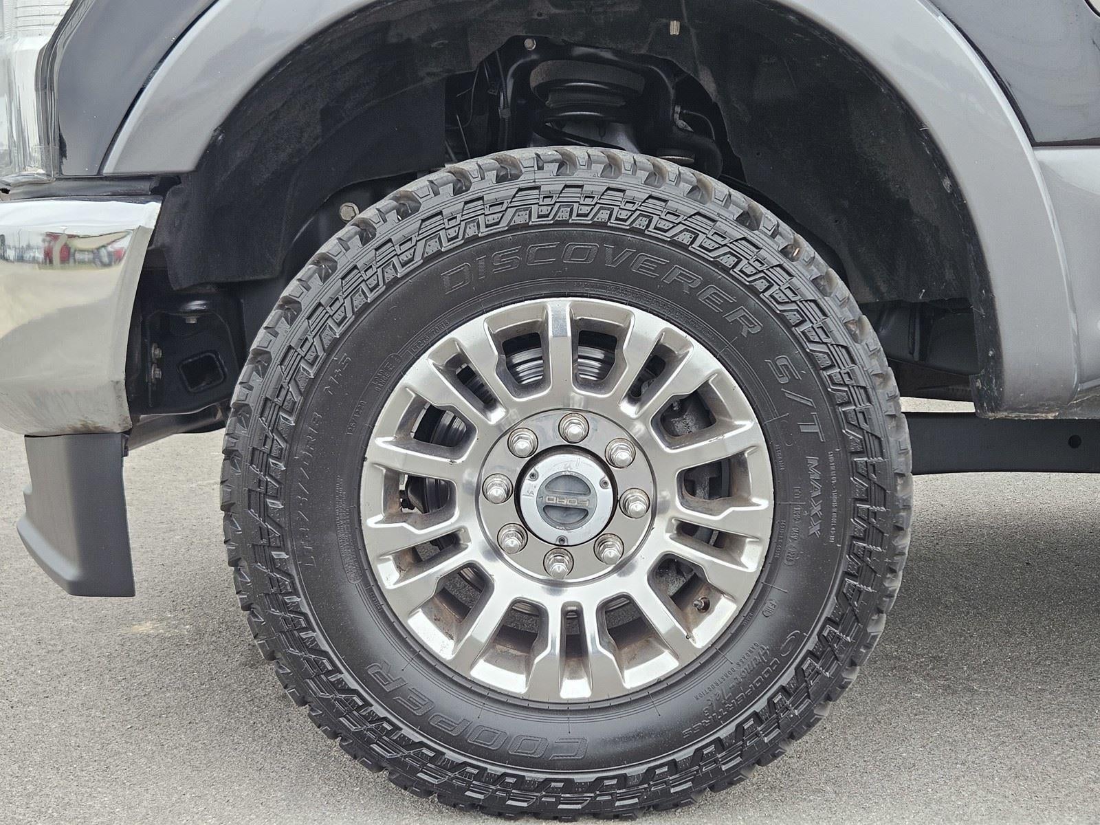 2022 Ford Super Duty F-350 SRW LARIAT