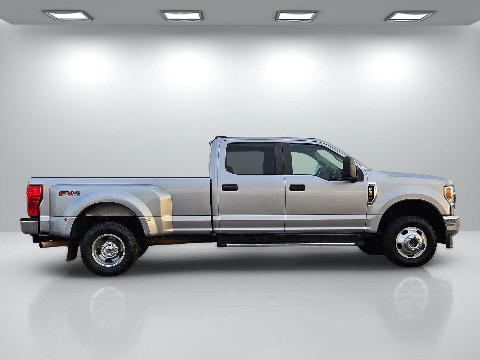 2021 Ford Super Duty F-350 DRW XL