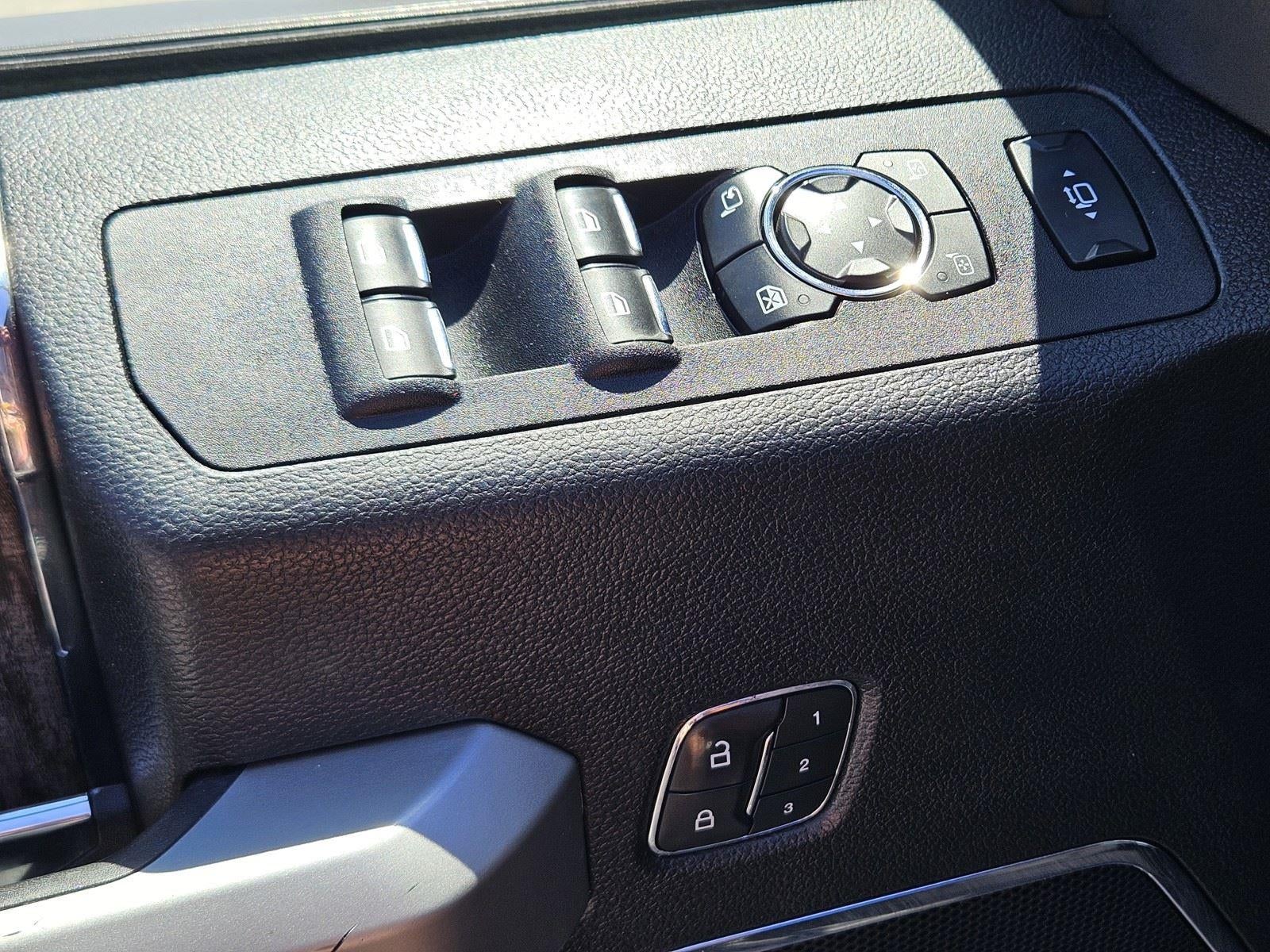 2019 Ford Super Duty F-350 DRW LARIAT