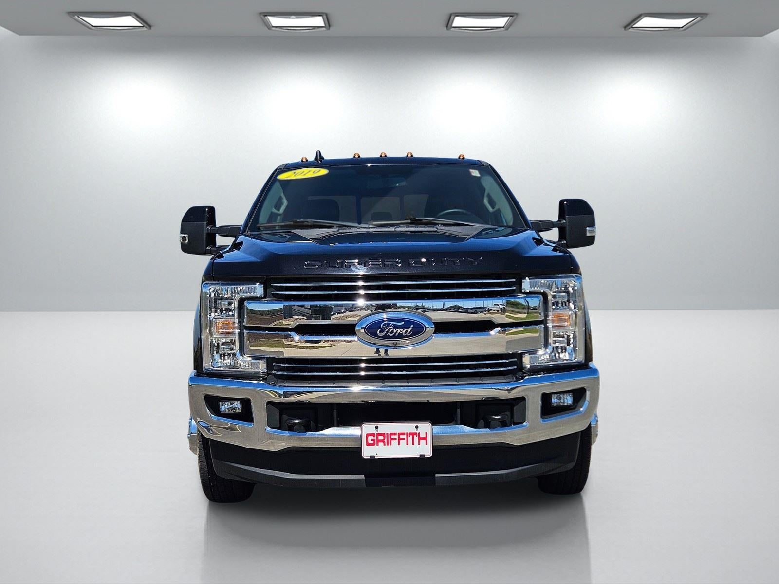 2019 Ford Super Duty F-350 DRW LARIAT