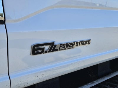 2024 Ford Super Duty F-350 DRW LARIAT