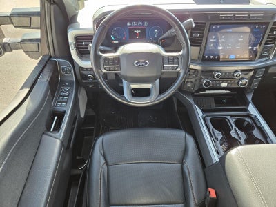 2024 Ford Super Duty F-350 DRW LARIAT