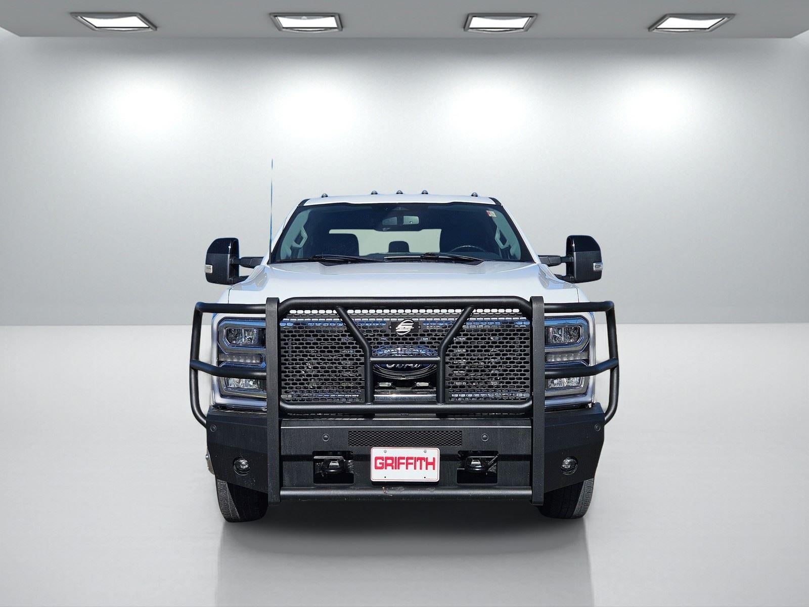 2024 Ford Super Duty F-350 DRW LARIAT