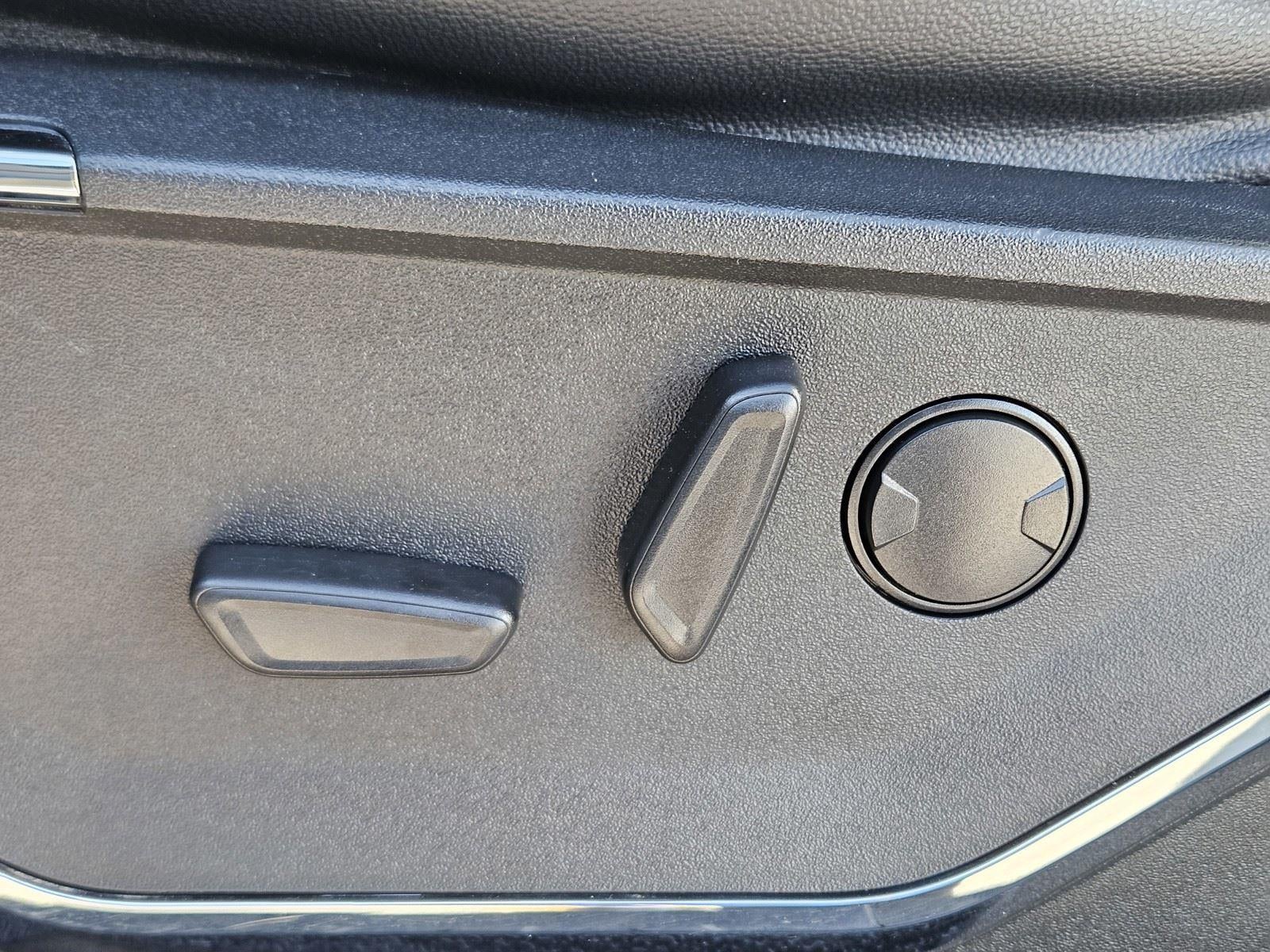 2024 Ford Super Duty F-350 DRW LARIAT