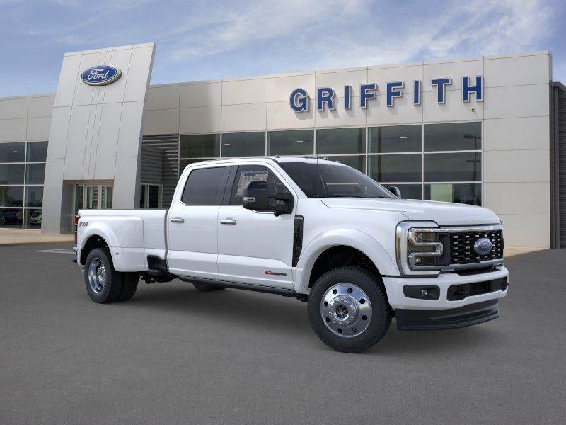 2026 Ford Super Duty F-450 DRW XL 4WD Crew Cab 8' Box