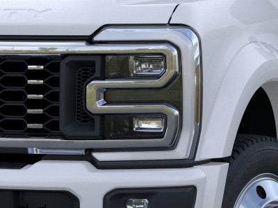 2026 Ford Super Duty F-450 DRW XL 4WD Crew Cab 8' Box