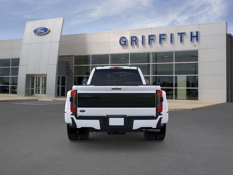 2026 Ford Super Duty F-450 DRW XL 4WD Crew Cab 8' Box
