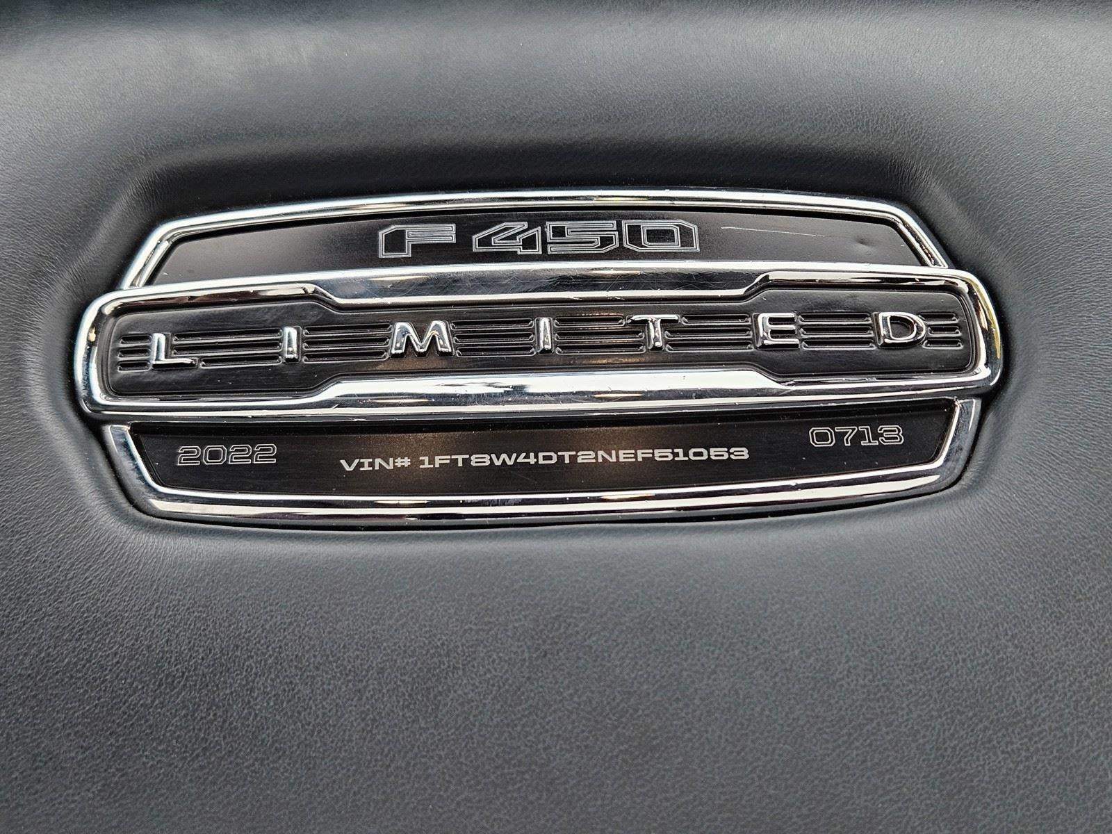 2022 Ford Super Duty F-450 DRW Limited