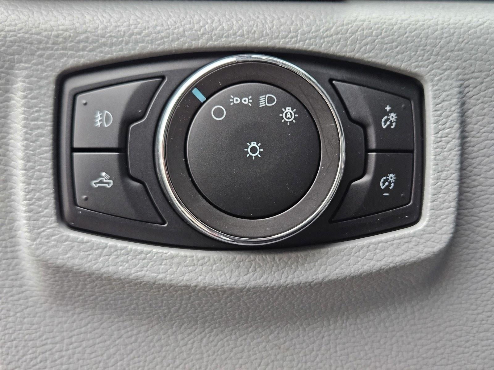 2022 Ford Super Duty F-450 DRW Limited