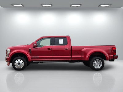 2022 Ford Super Duty F-450 DRW Limited
