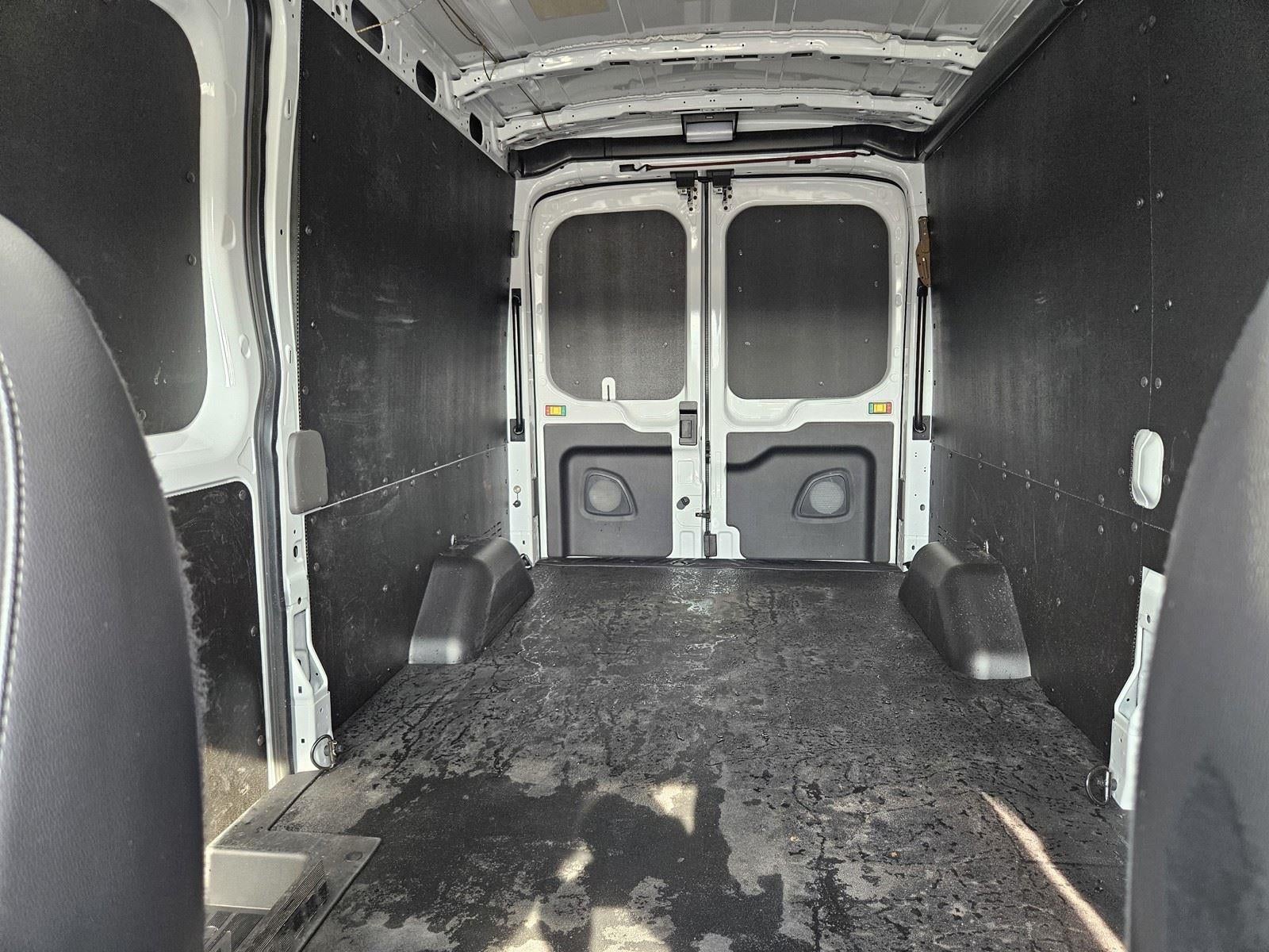 2025 Ford Transit Cargo Van T-350 148 Med Rf 9500 GVWR RWD