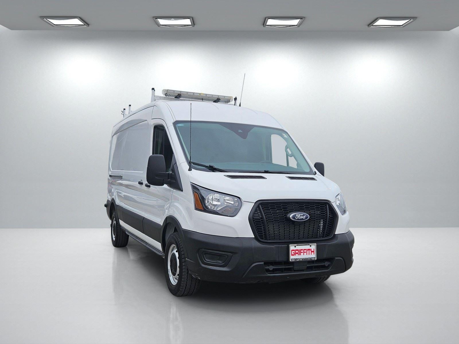 2025 Ford Transit Cargo Van T-350 148 Med Rf 9500 GVWR RWD