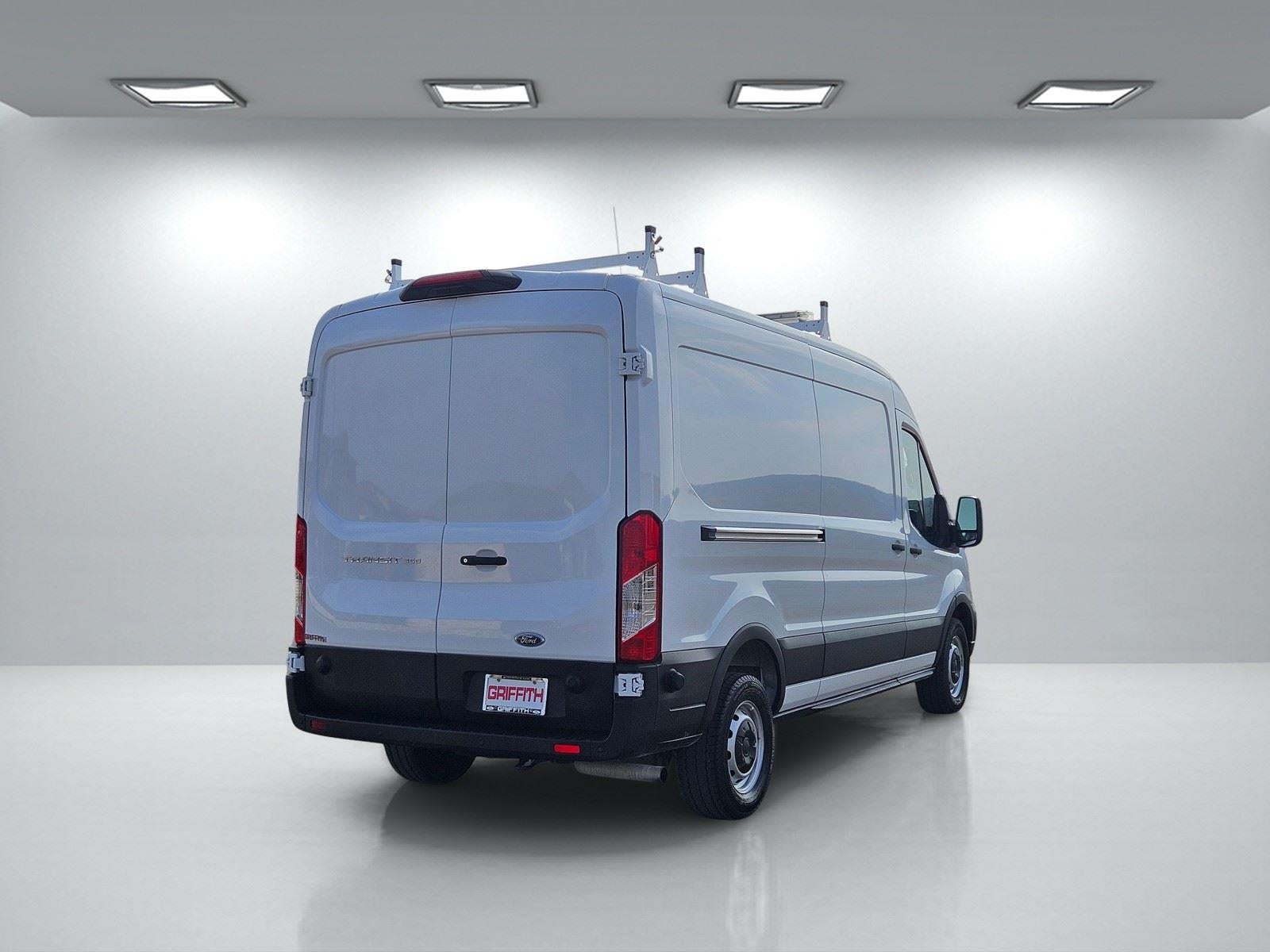 2025 Ford Transit Cargo Van T-350 148 Med Rf 9500 GVWR RWD