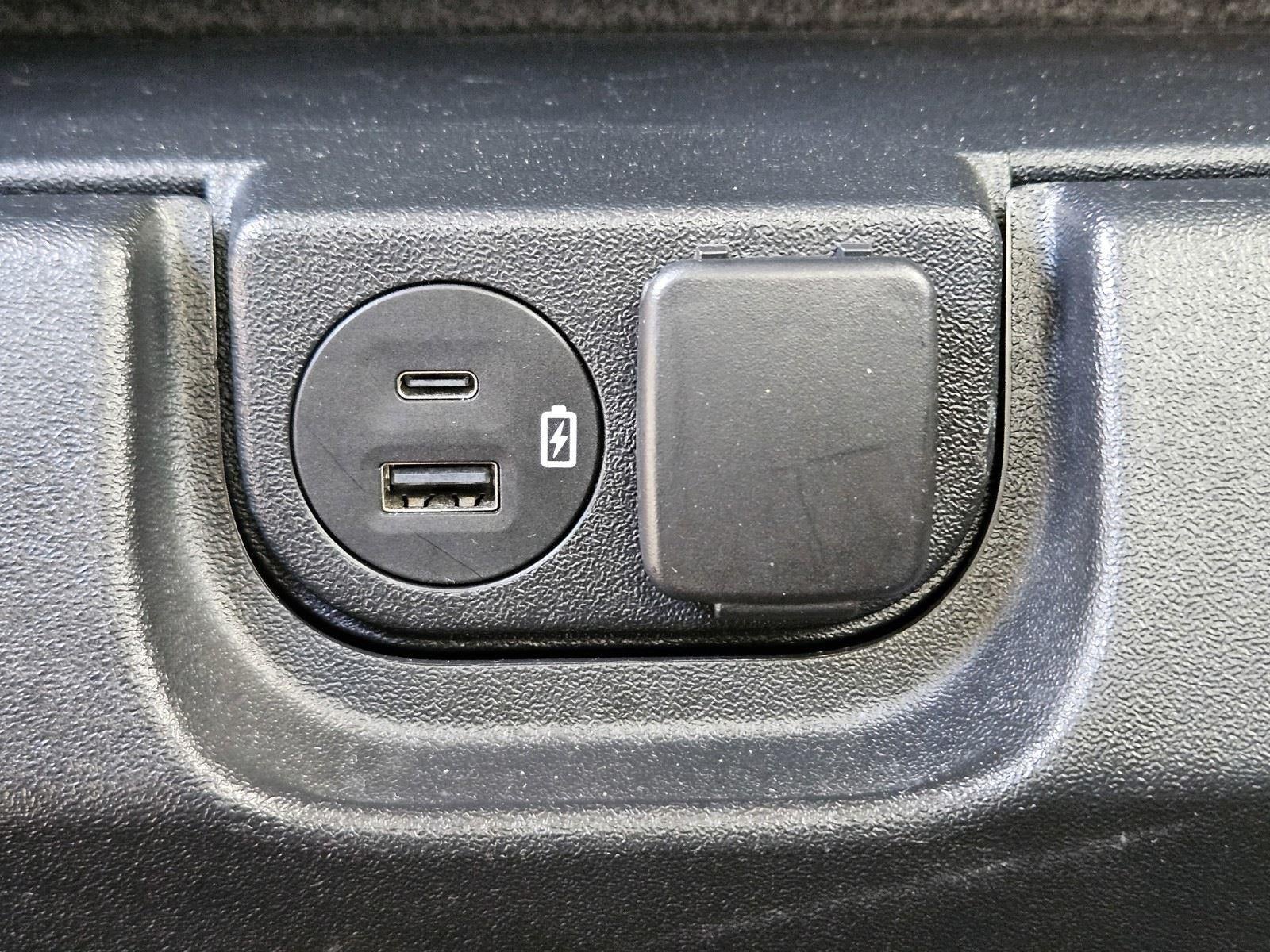 2022 Ford F-150 XL 4WD SuperCrew 5.5' Box