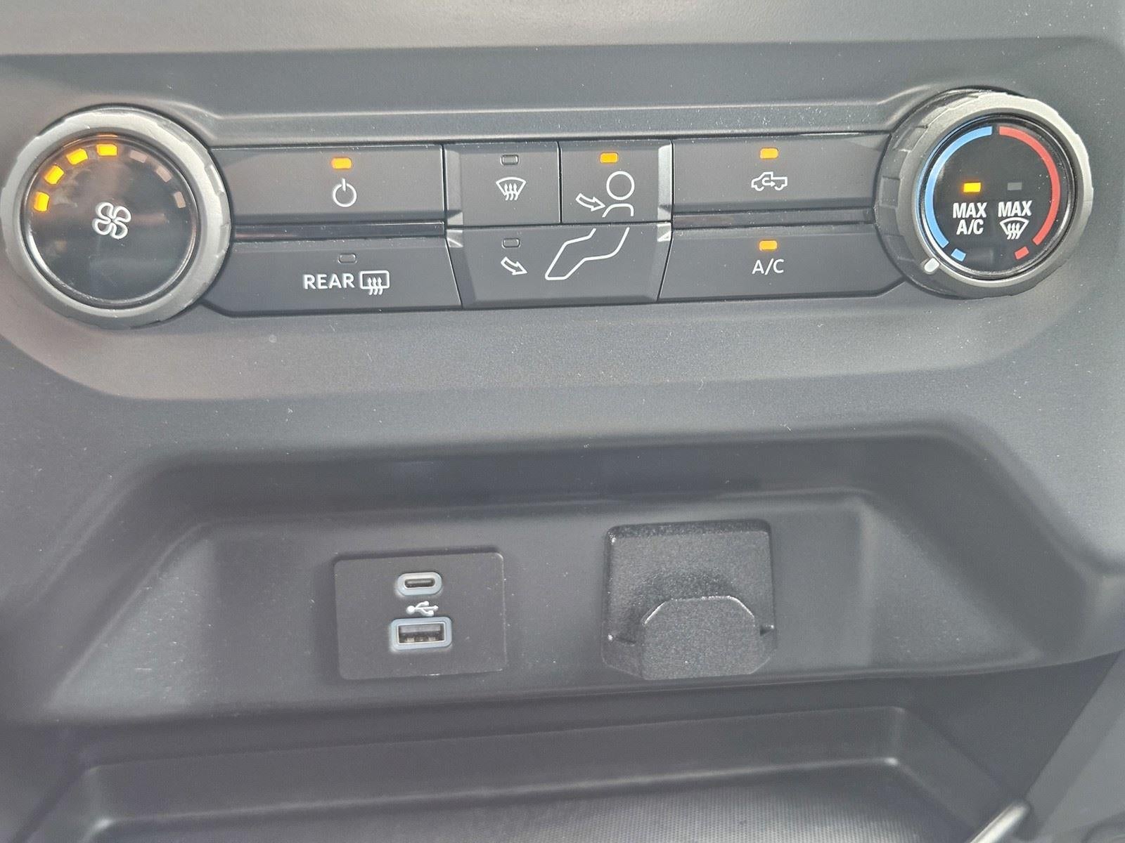 2022 Ford F-150 XL 4WD SuperCrew 5.5' Box