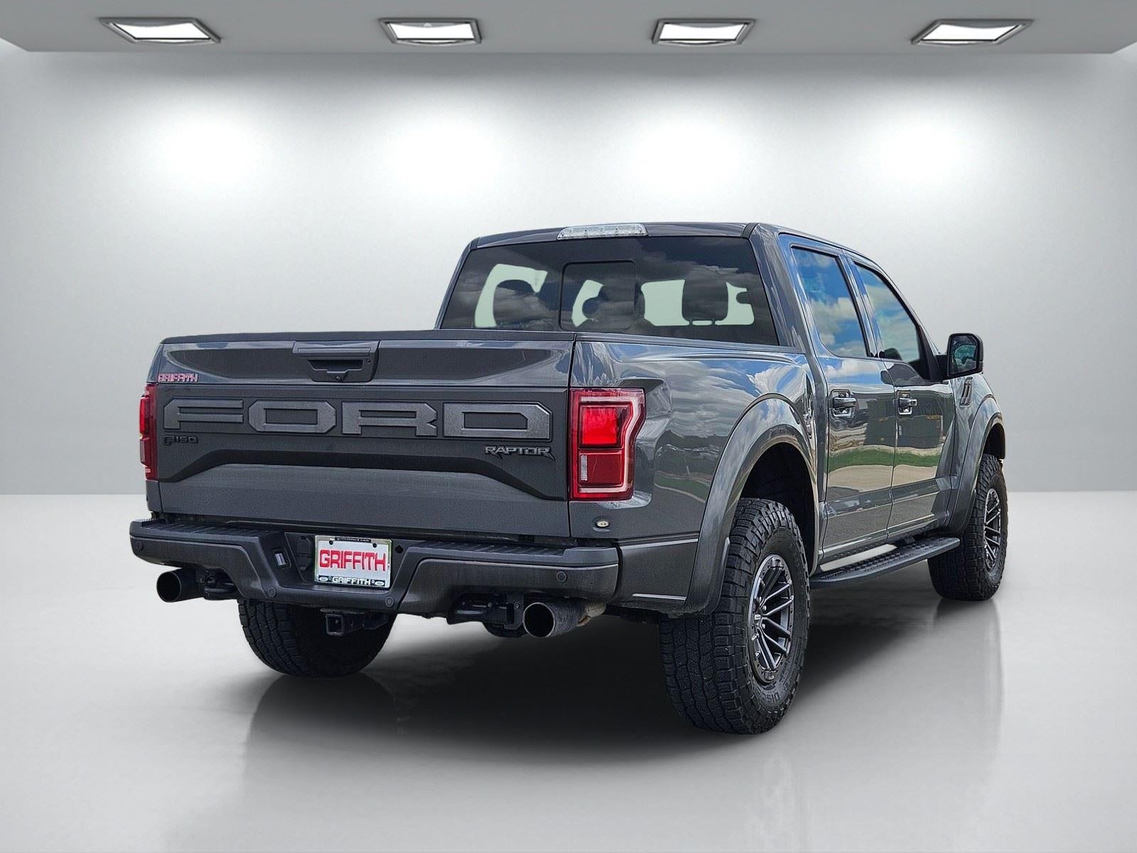 2020 Ford F-150 Raptor