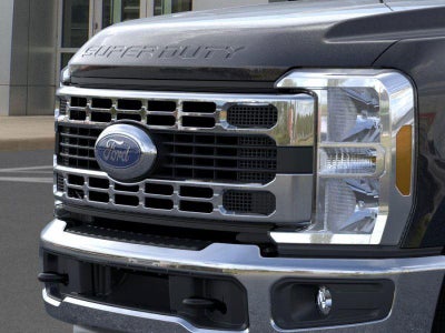2026 Ford Super Duty F-350 SRW XLT