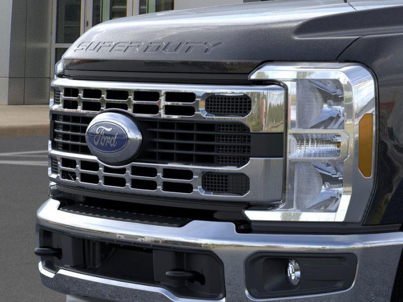 2026 Ford Super Duty F-350 SRW XLT