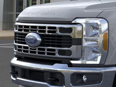 2026 Ford Super Duty F-350 SRW XLT