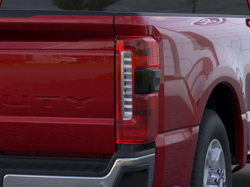 2026 Ford Super Duty F-350 SRW XLT