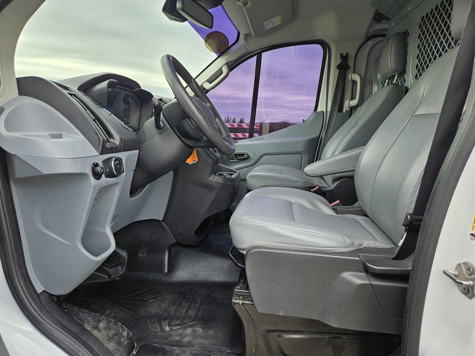 2019 Ford Transit Van T-250 148 Low Rf 9000 GVWR Swing-Out RH Dr