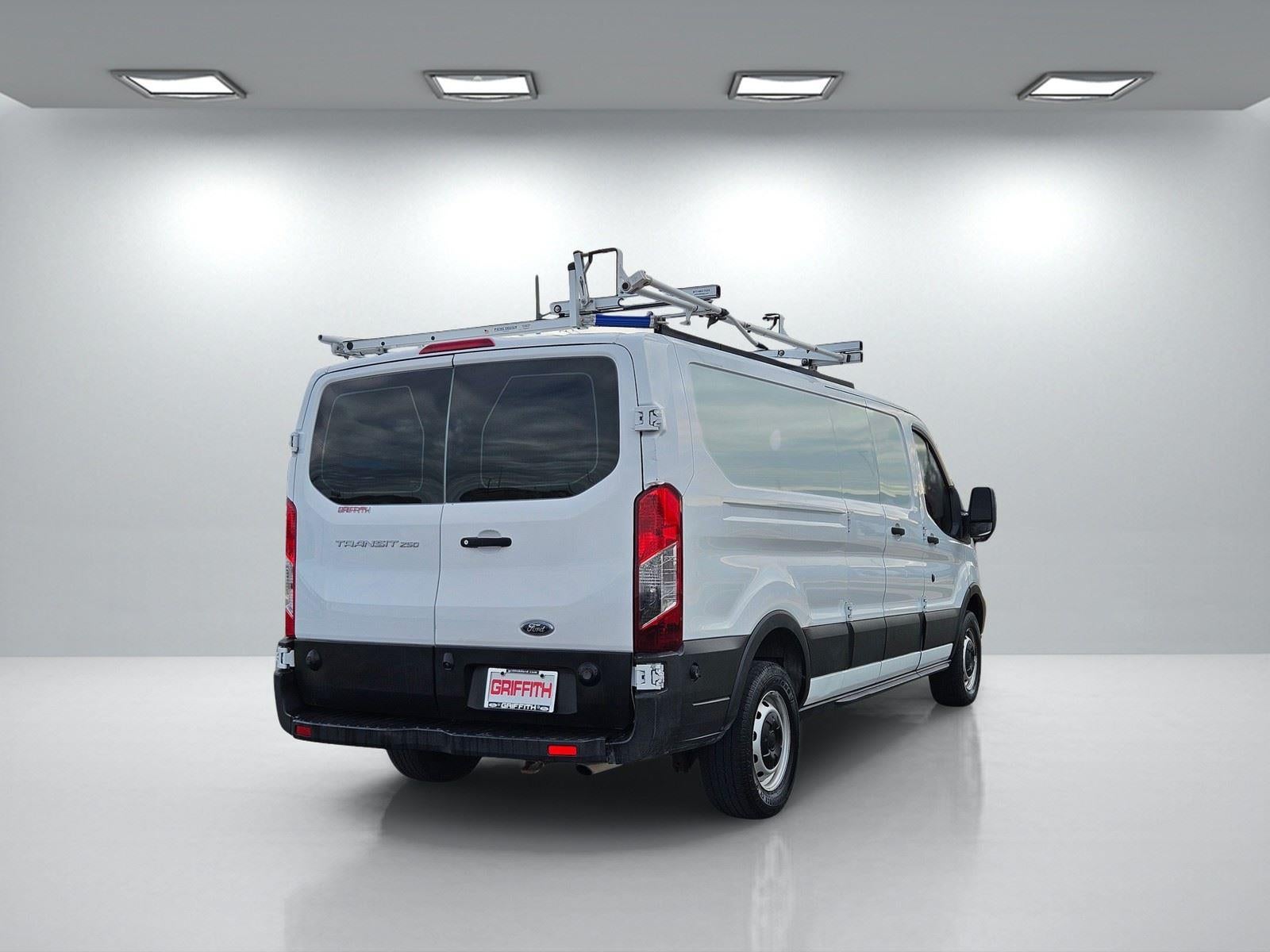 2019 Ford Transit Van T-250 148 Low Rf 9000 GVWR Swing-Out RH Dr