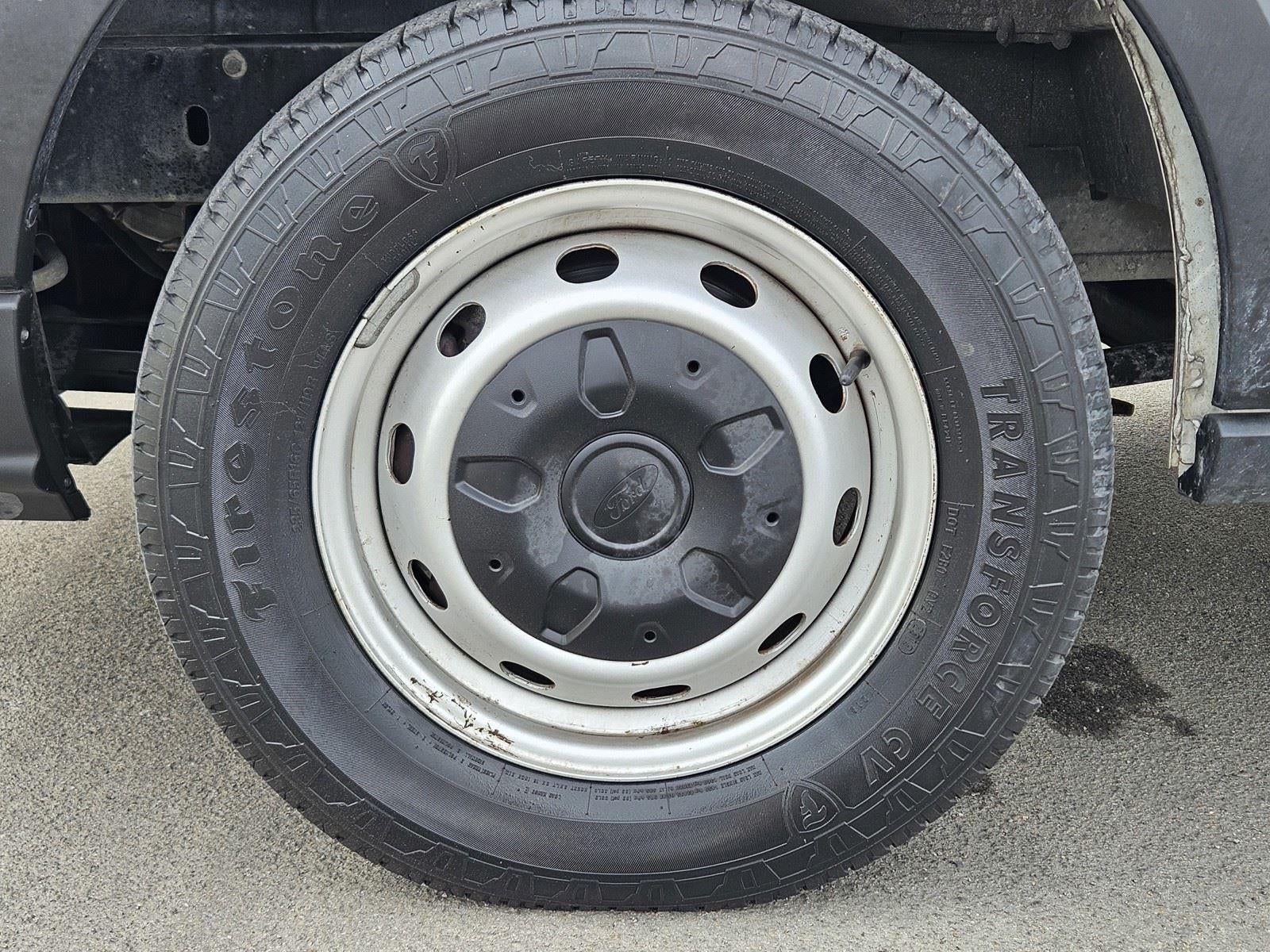 2019 Ford Transit Van T-250 148 Low Rf 9000 GVWR Swing-Out RH Dr