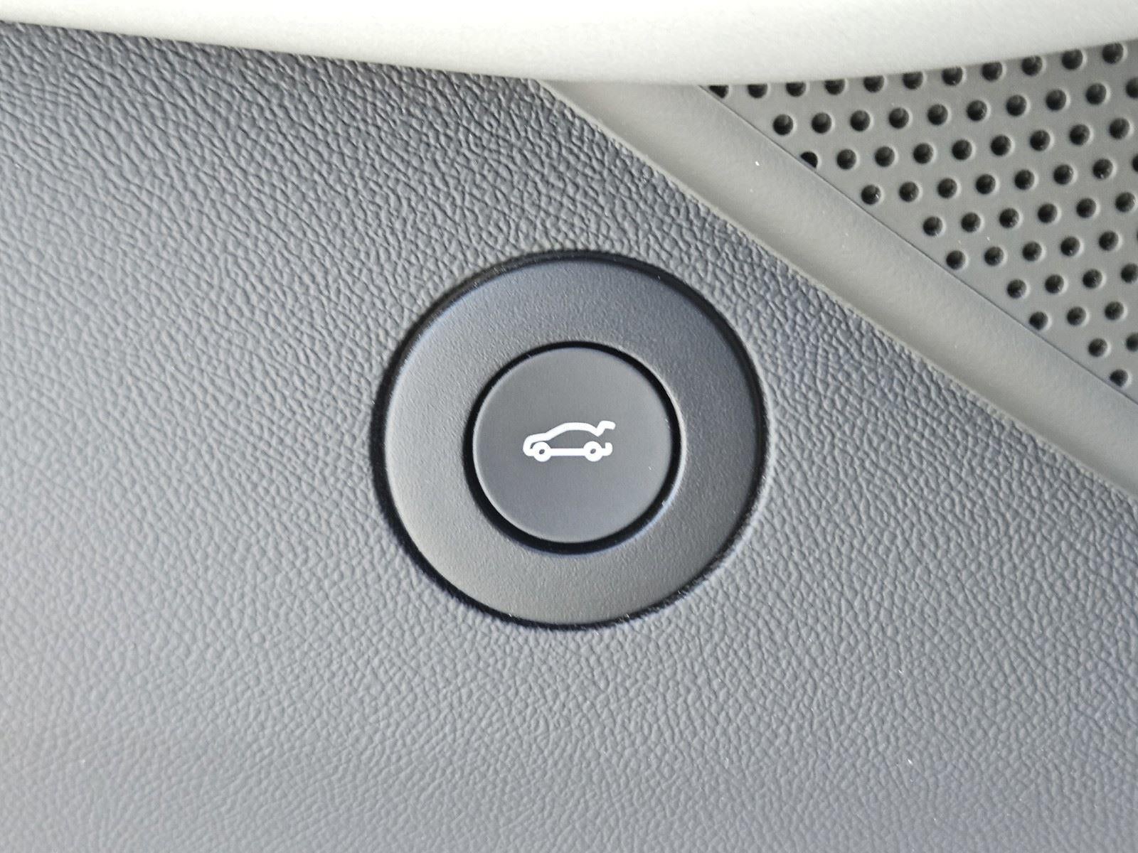 2024 Chevrolet Camaro LT1