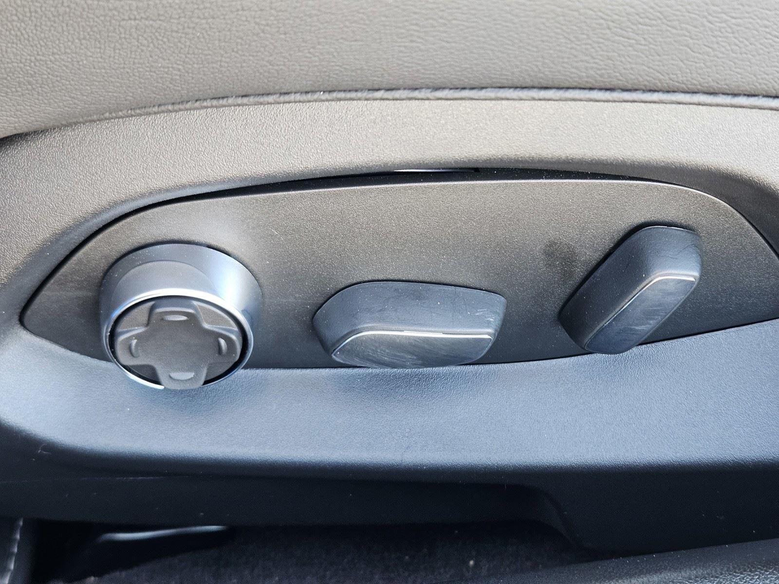 2025 Chevrolet Corvette 2LT