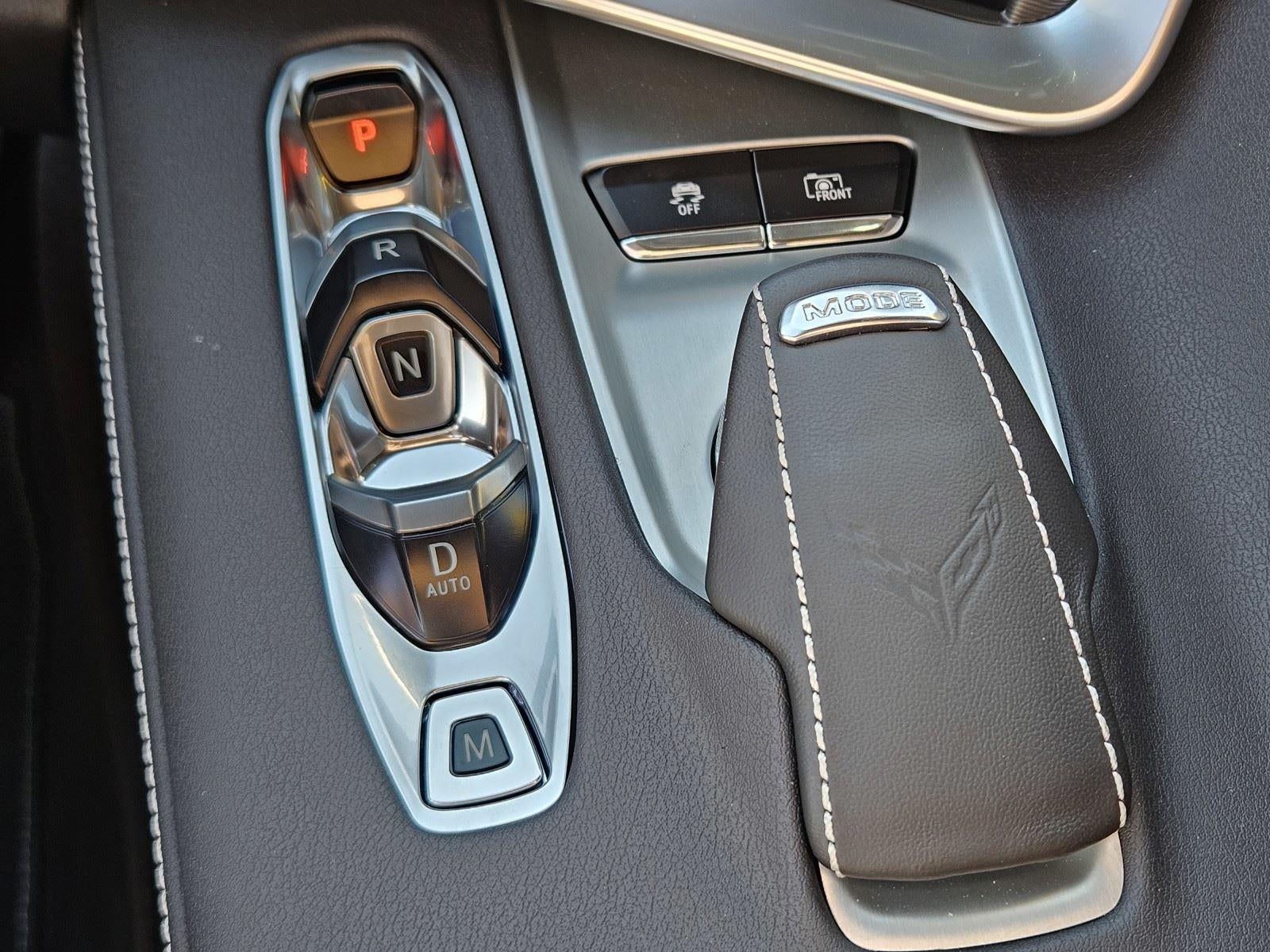 2025 Chevrolet Corvette 2LT