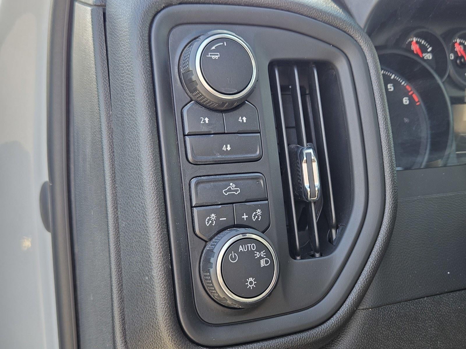 2020 Chevrolet Silverado 2500HD Custom