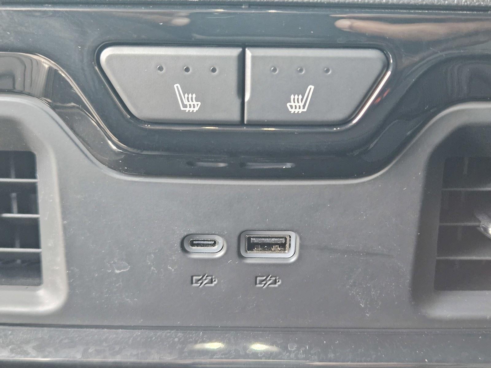 2026 Chevrolet Silverado 2500HD ZR2