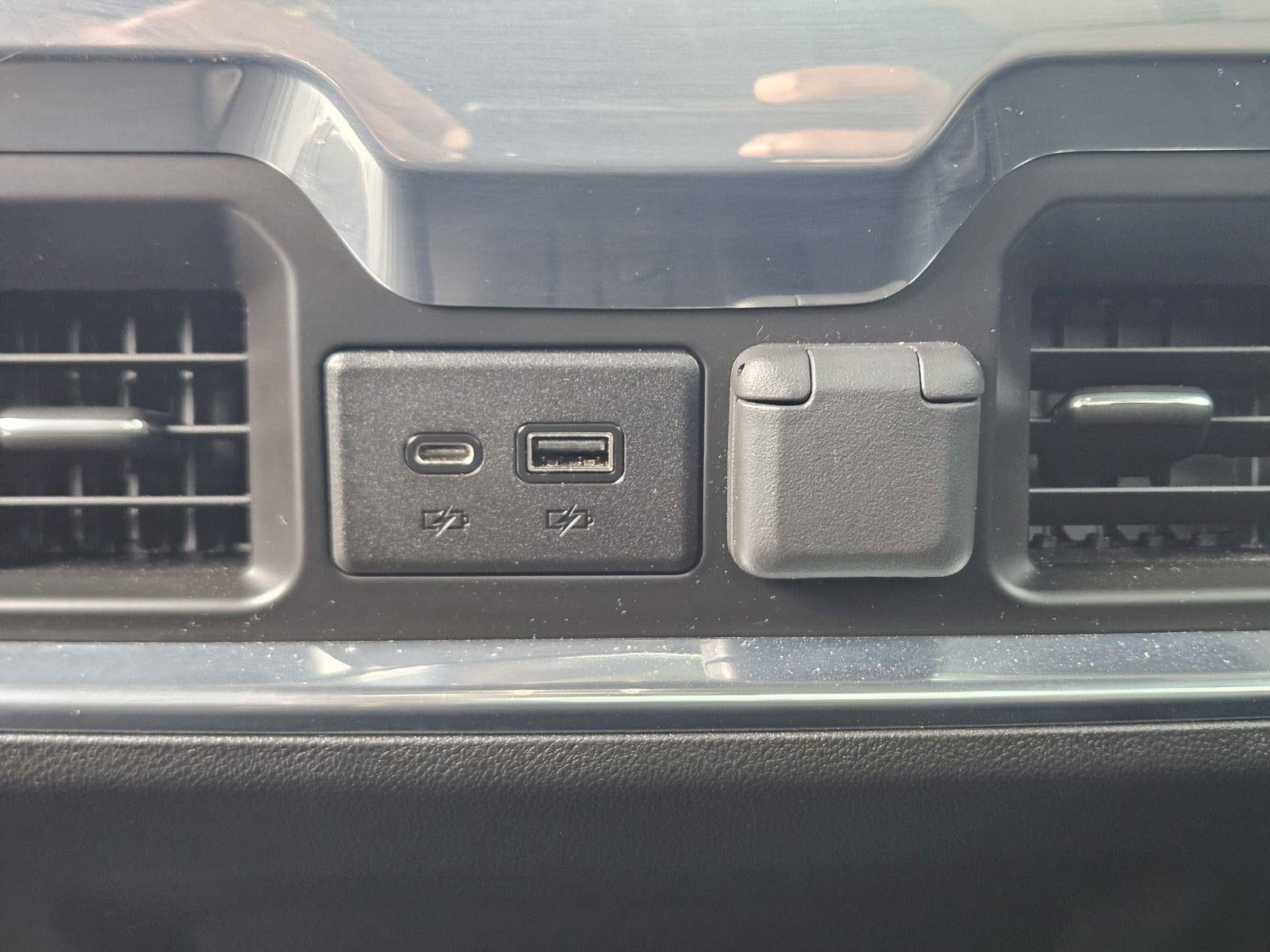 2022 Chevrolet Silverado 3500HD High Country