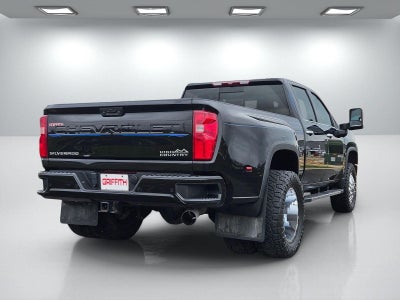2022 Chevrolet Silverado 3500HD High Country
