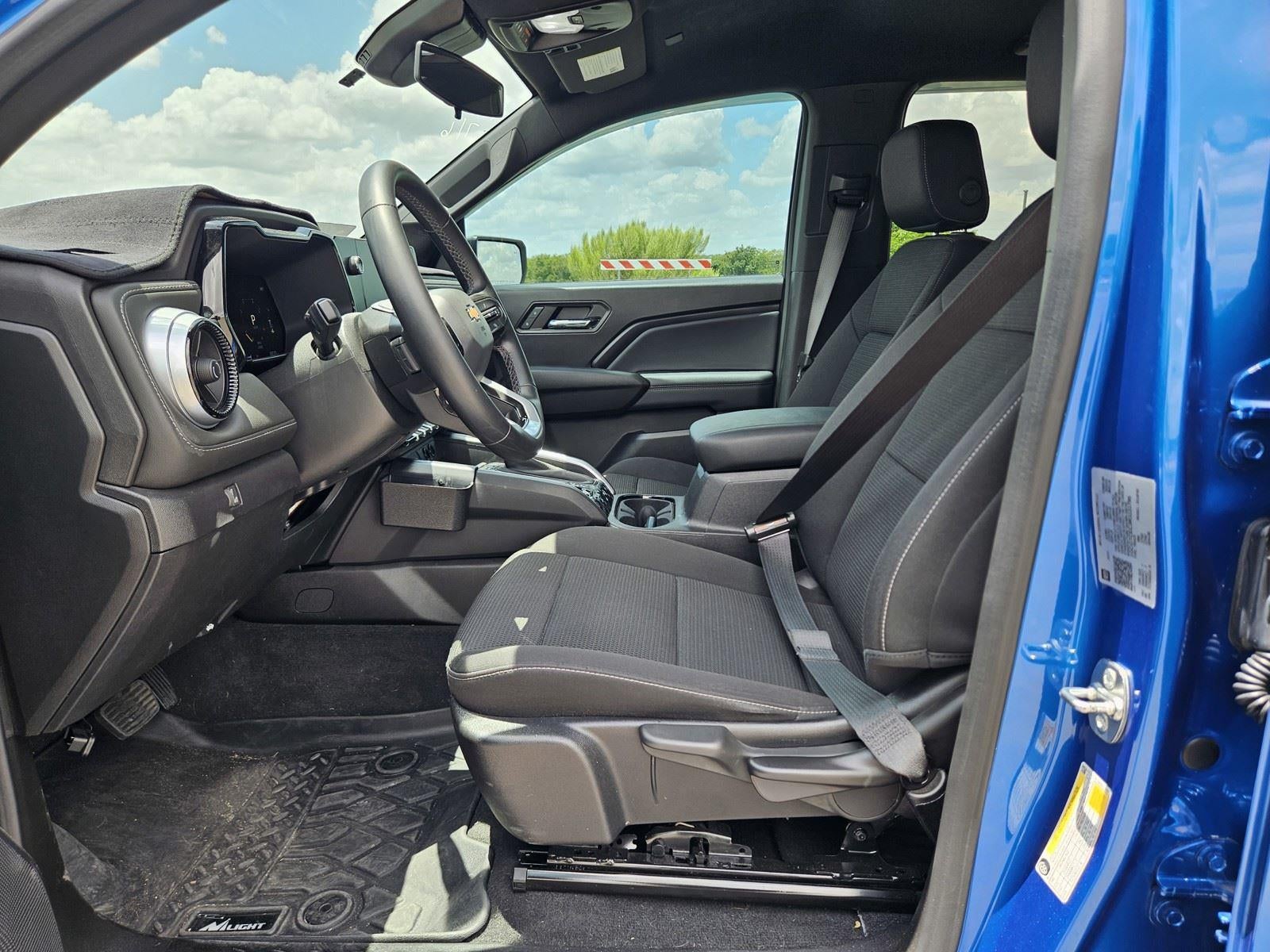 2024 Chevrolet Colorado 4WD LT
