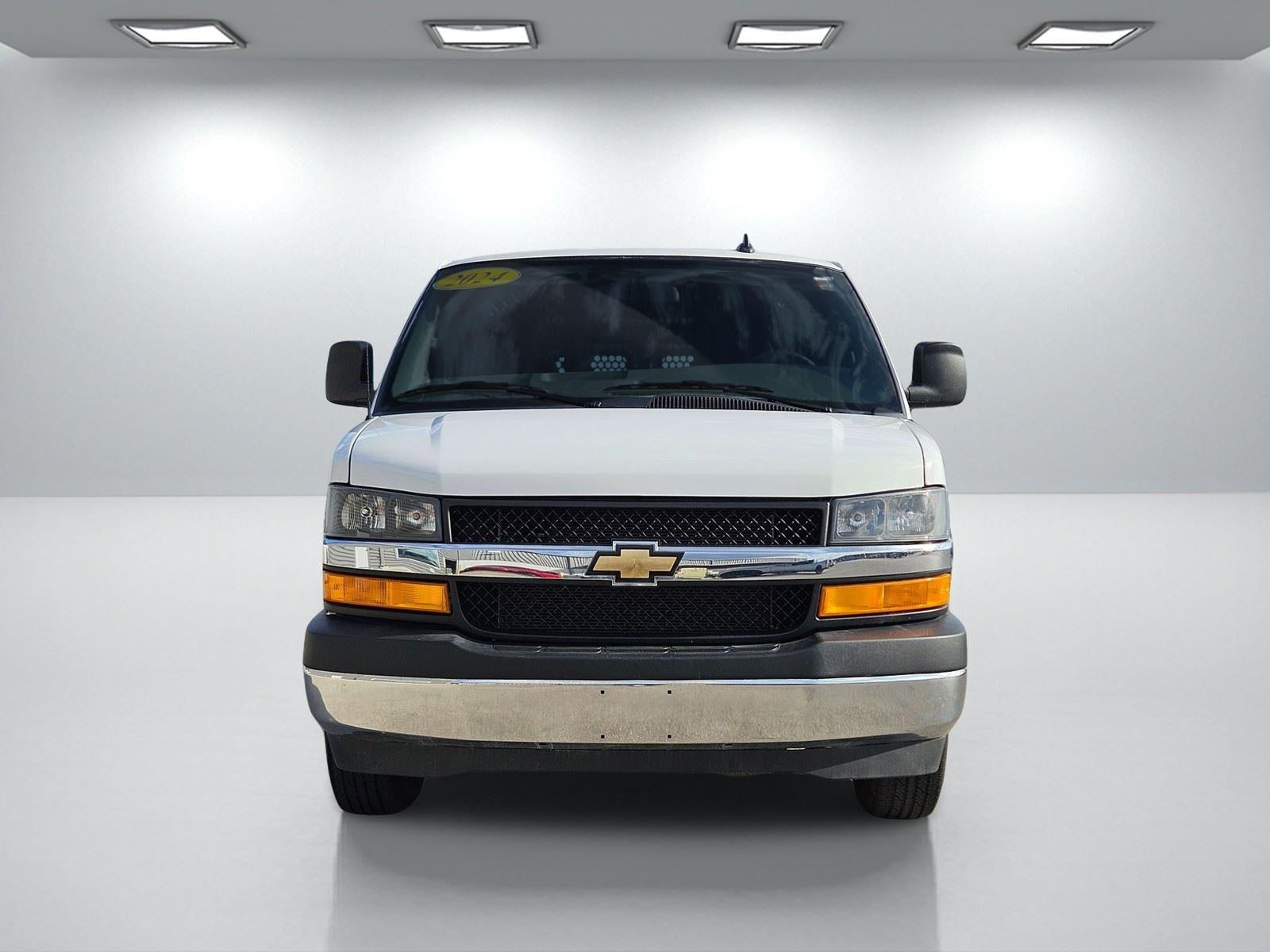 2024 Chevrolet Express Cargo Van RWD 2500 135