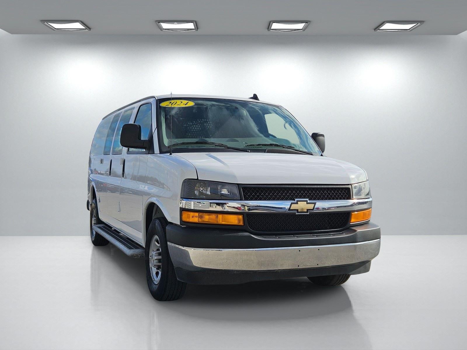 2024 Chevrolet Express Cargo Van RWD 2500 135