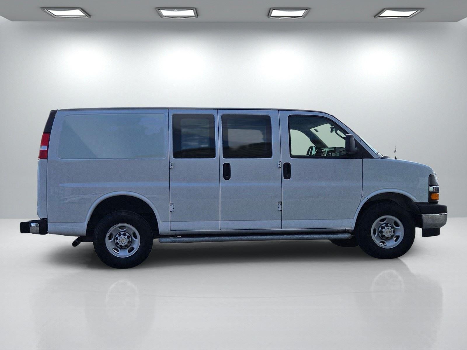 2024 Chevrolet Express Cargo Van RWD 2500 135