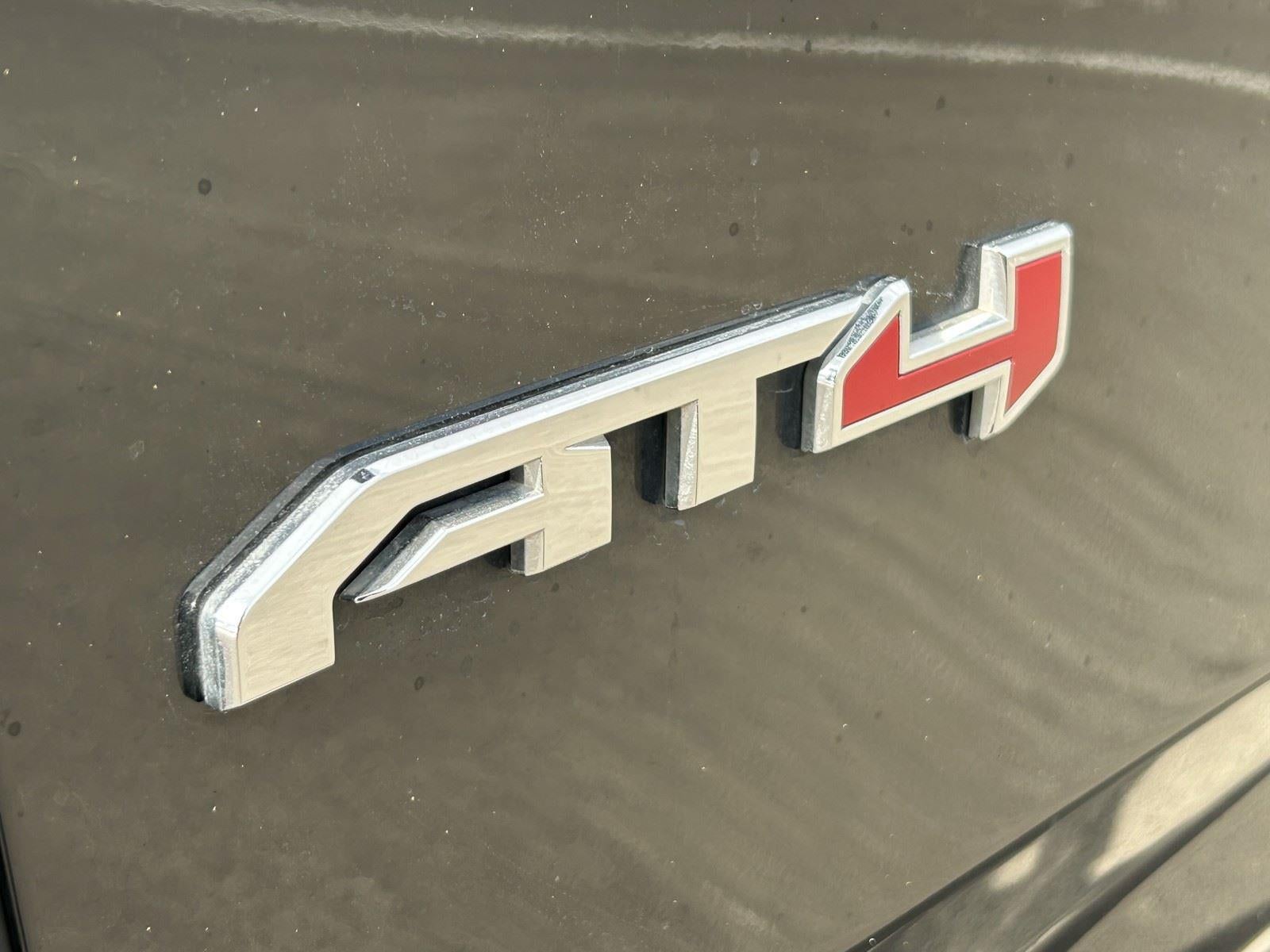 2021 GMC Yukon XL AT4