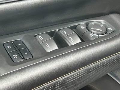 2021 GMC Yukon XL AT4