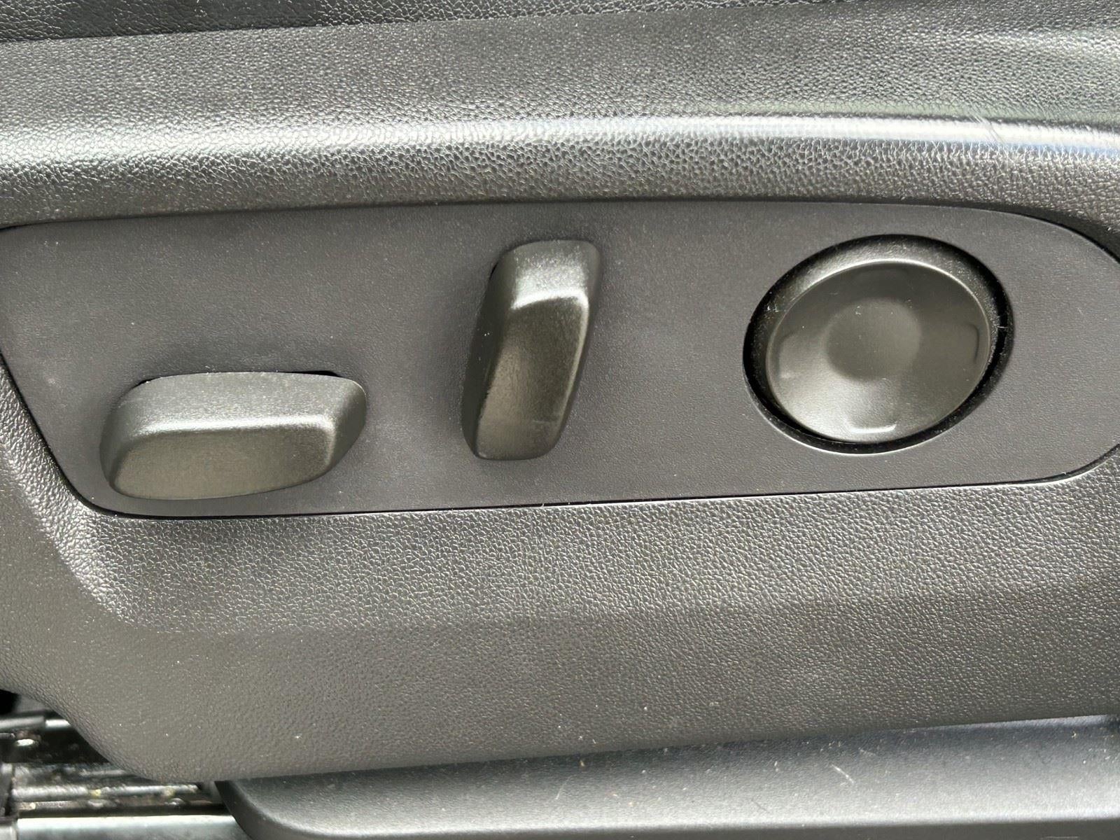 2021 GMC Yukon XL AT4