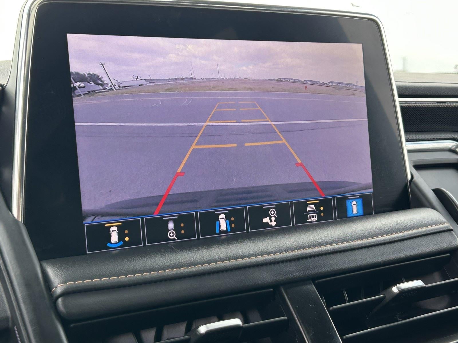 2021 GMC Yukon XL AT4