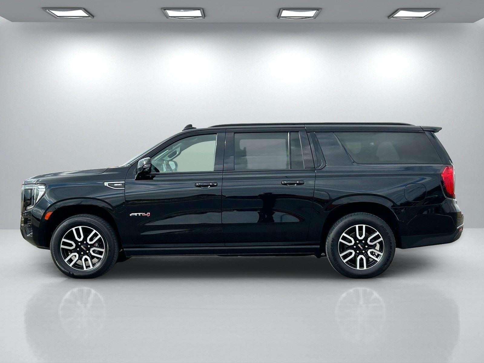 2021 GMC Yukon XL AT4