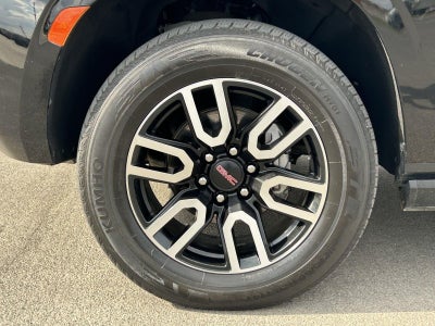 2021 GMC Yukon XL AT4